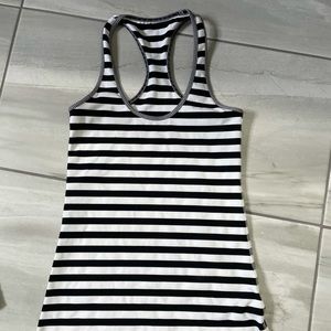 Lululemon Swiftly tank